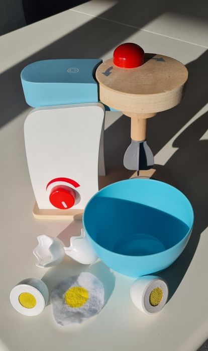 Детска дървена кухня