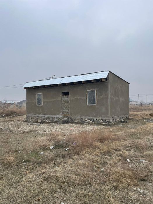 Продаётся земля 10 соток с времянкой