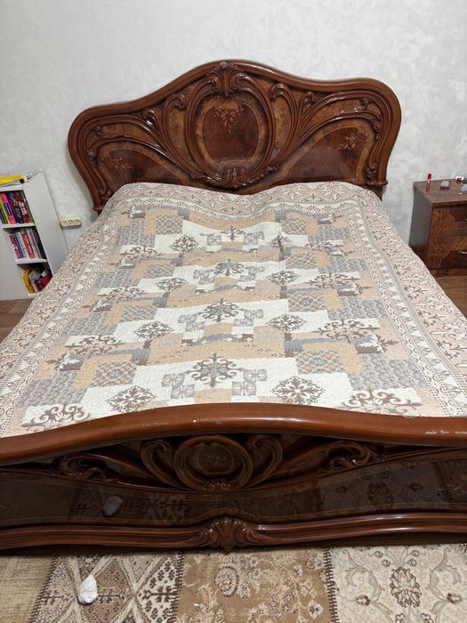 Жатын бөлмесі гарнитуры сатамын