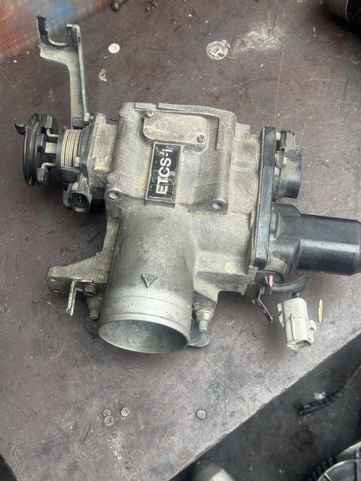 Дроссельная заслонка Toyota 1JZ-GE / 2JZ-GE VVT-i (Привозная)