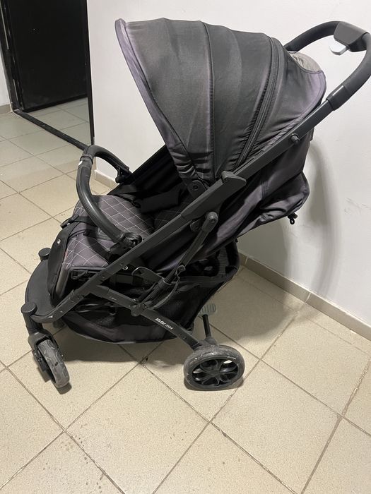 Продаю коляску детскую.