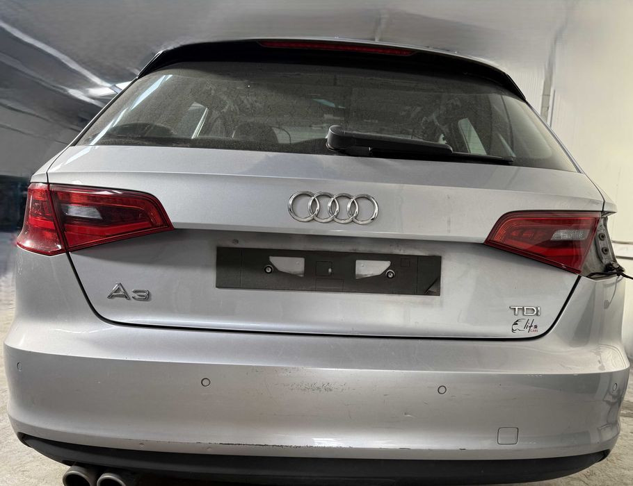 Bara spate Audi A3 8V 2016