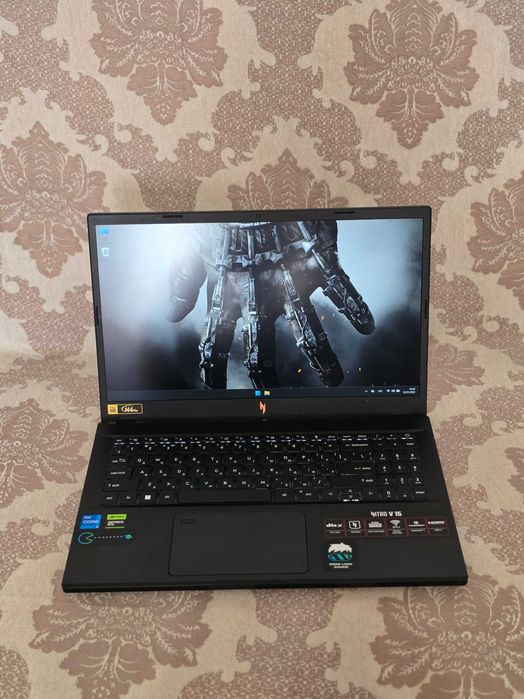 Acer Nitro V15 - игровой ноутбук / i5-13 Gen / RTX 3050 / 144 Hz