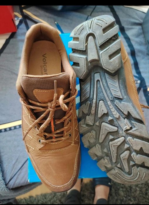 Pantofi sport / outdoor Volcan Shoes – mărimea 43