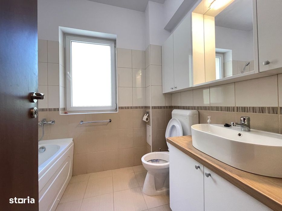 Prima închiriere|Apartament 2 camere|Centrală proprie|Parcare inclusă