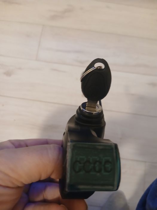 Pornire trotineta electrica ( cu afișaj electronic) nou