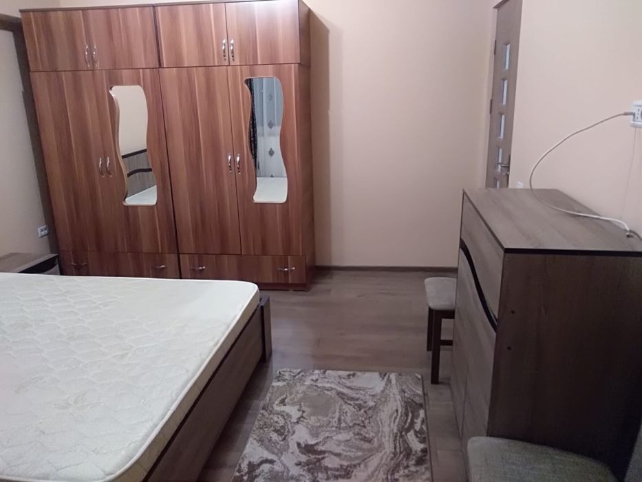 Garsonieră de închiriat