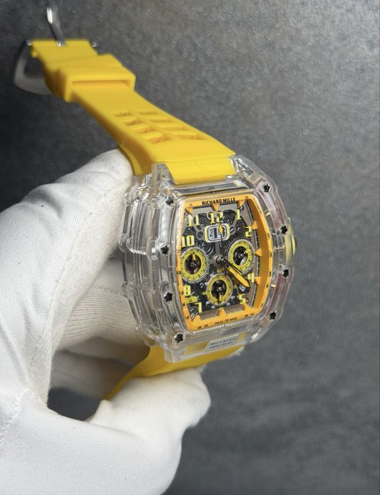 Richard Mille - страхотен часовник, чисто нов.