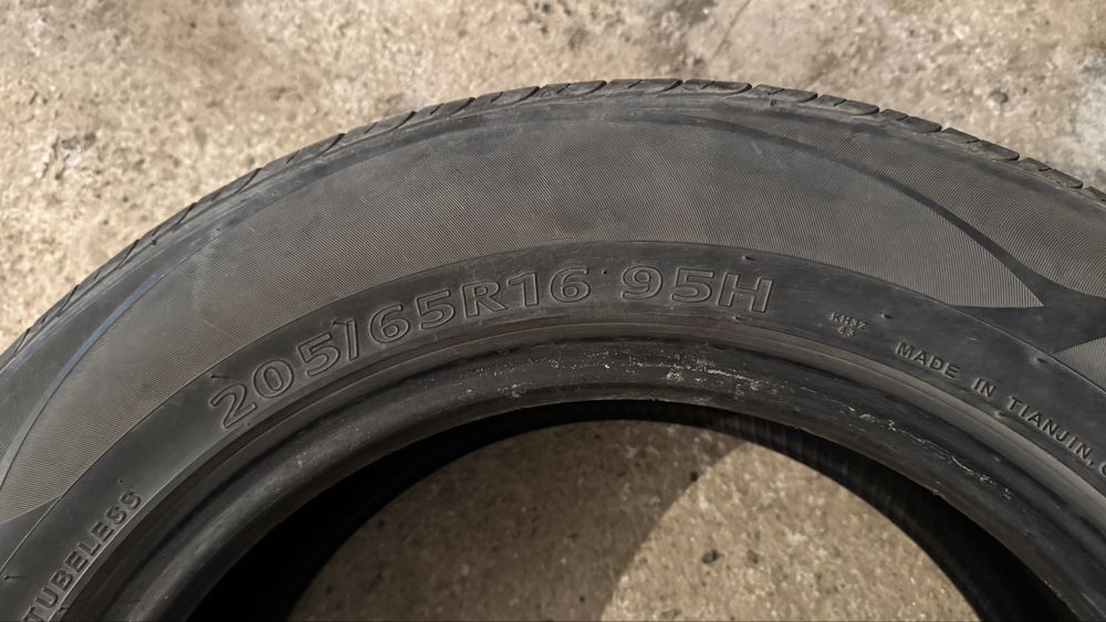 Покрышка 205/65/16
