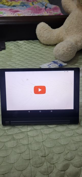 Планшет Lenovo Yoga