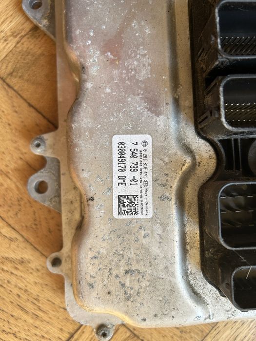 Компютър модул за работата на двигател BMW  450 k/с  , двигател N63