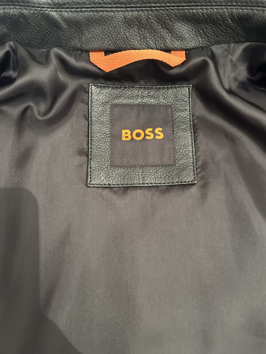 Geaca piele Hugo Boss NOUA!