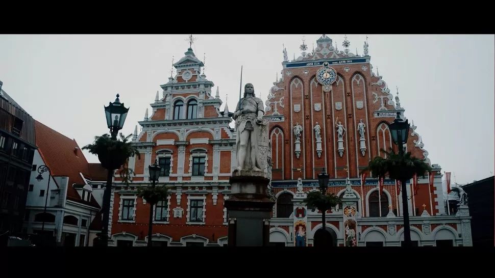 Sirui 24mm 2.8 anamorph sony E