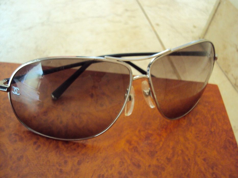 Продавам оригинални очила "Шанел "