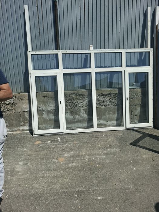 Б/у пластиковые окна,двери