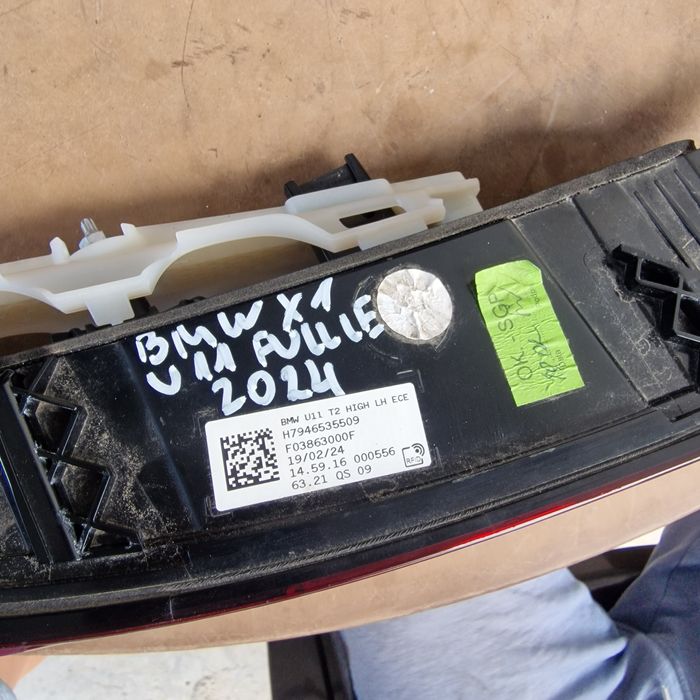 BMW X 1 full led 2024 ляв и десен стоп +ляв вътрешен