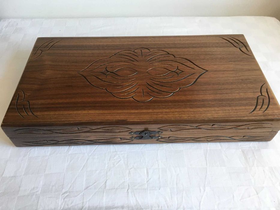 Joc Table Lemn Masiv NUC SCULPTATE (joc de Table). SIGILAT!