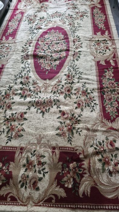 Продам  ковер...