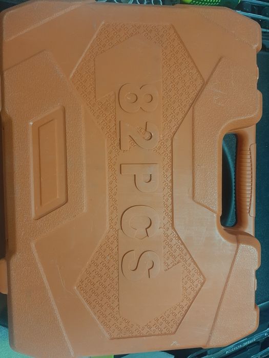 Набор инструментов CR-V 82 предмета