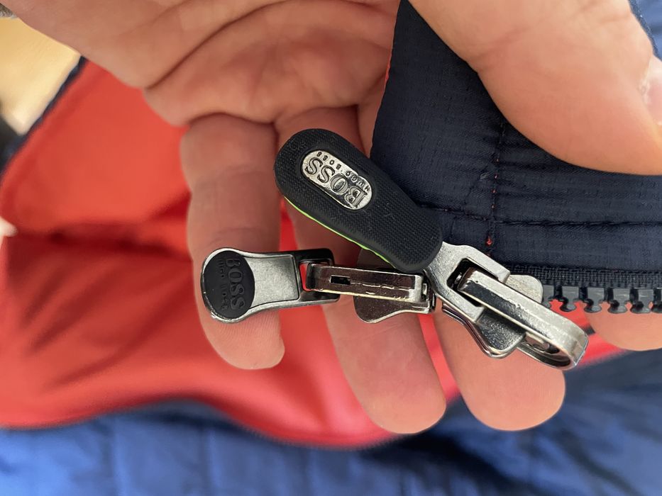 Boss  оригинал яке мьжко L пролет-есен