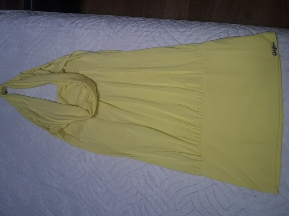 Спортно елегантна дамска туника