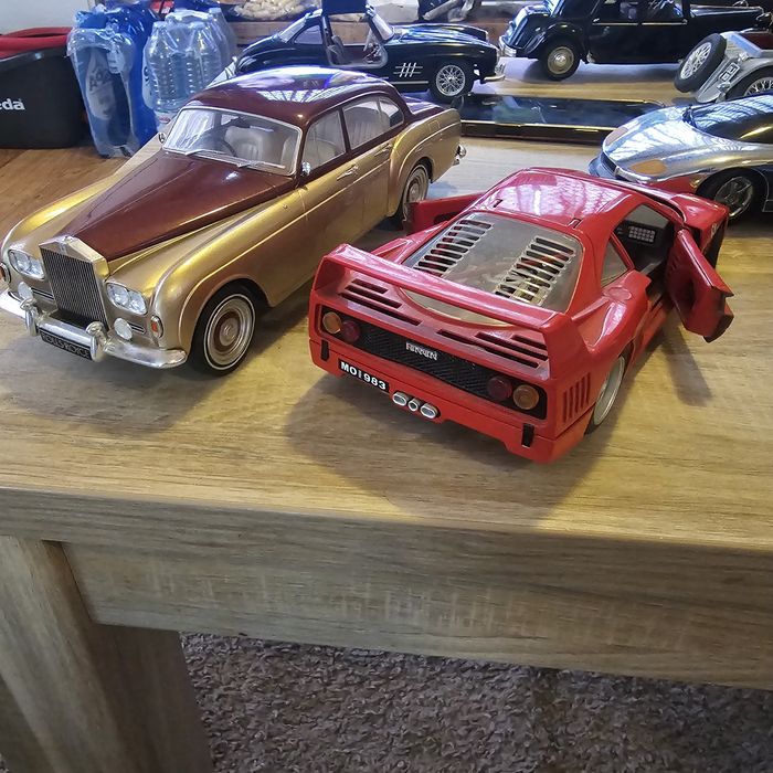 Colecție / Lot Mașinuțe Scară 1:8