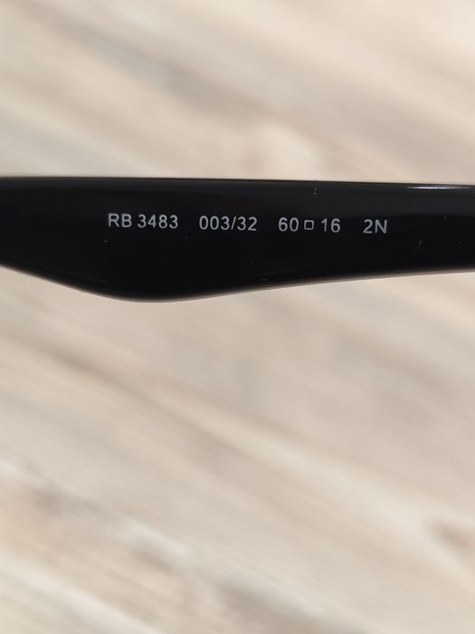 Продам очки rayban, оригинал