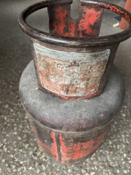 Продаю газовый баллон