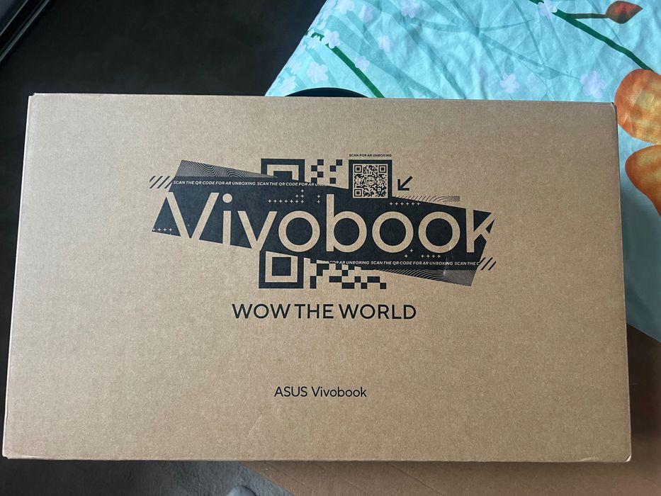 Laptop Asus Vivobook E1504F