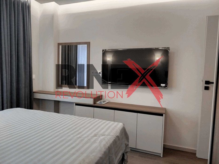 Дава се под наем Двустаен апартамент в Пловдив, Център - 65 кв.м за 700 € - Снимка #2