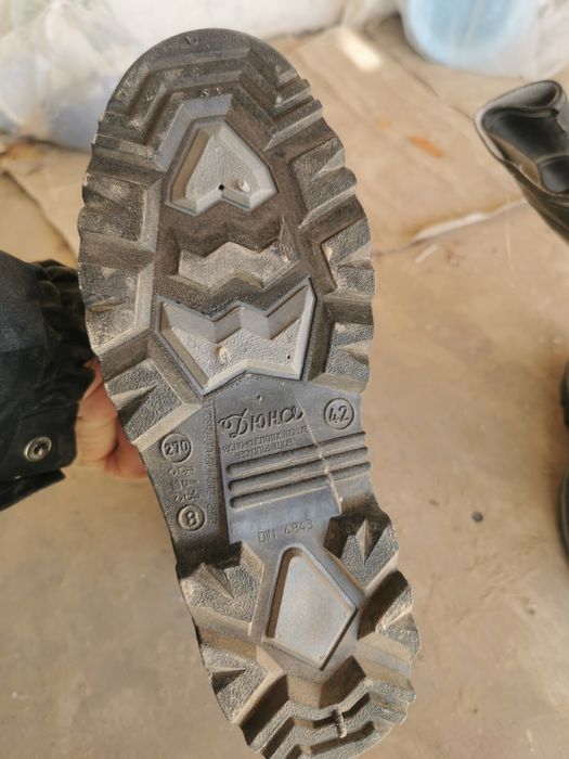 Сапоги муж спец обувь и Боти