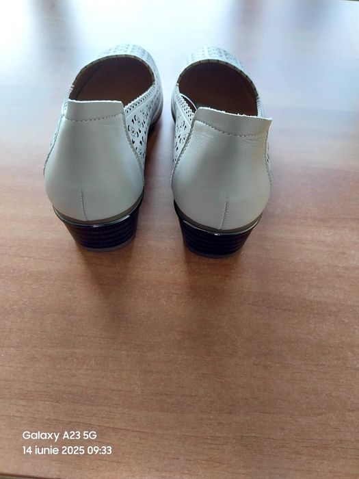 Pantofi eleganti Bosida