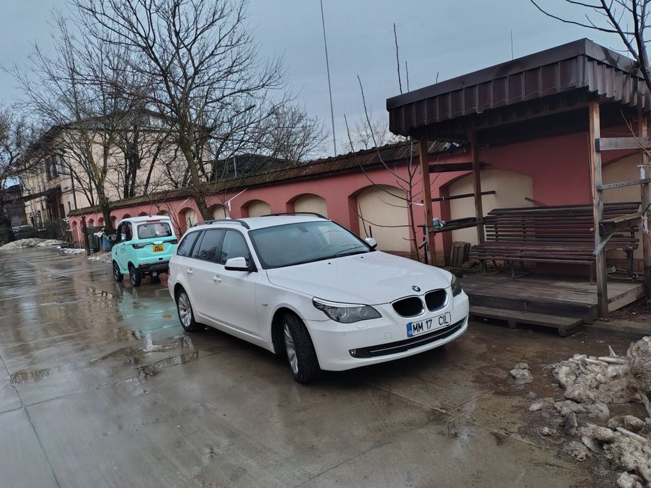 BMW 5 Series 2009 — imagine 7