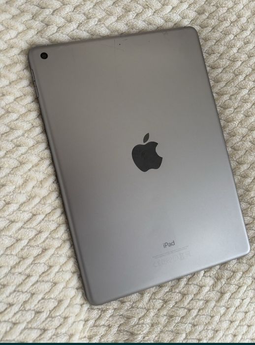 IPad 32gd все работает