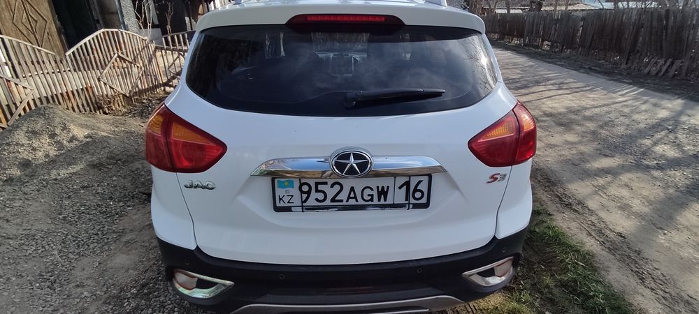 Продам Jac S3 2018г