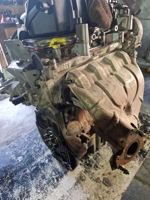 Двигатель в сборе RENAULT 1.4 16v