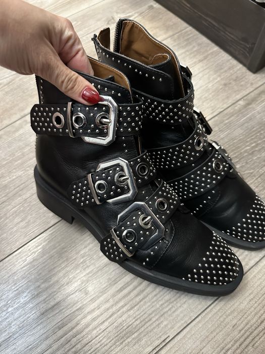 Нови марка ЗАРА , нови