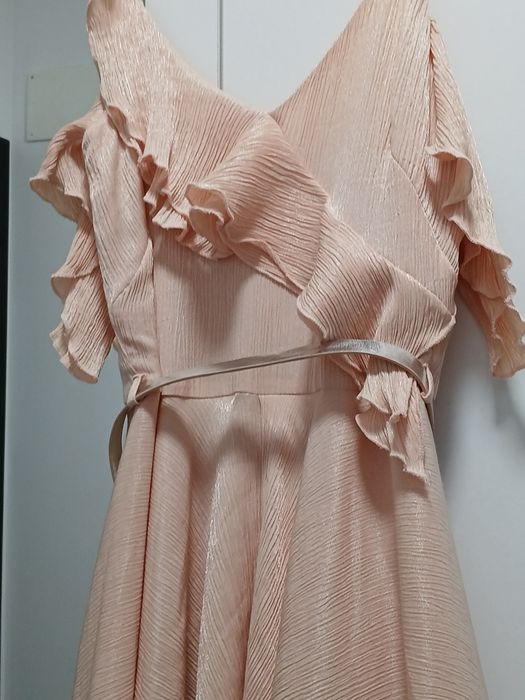 Рокля с бляскав ефект размер 36