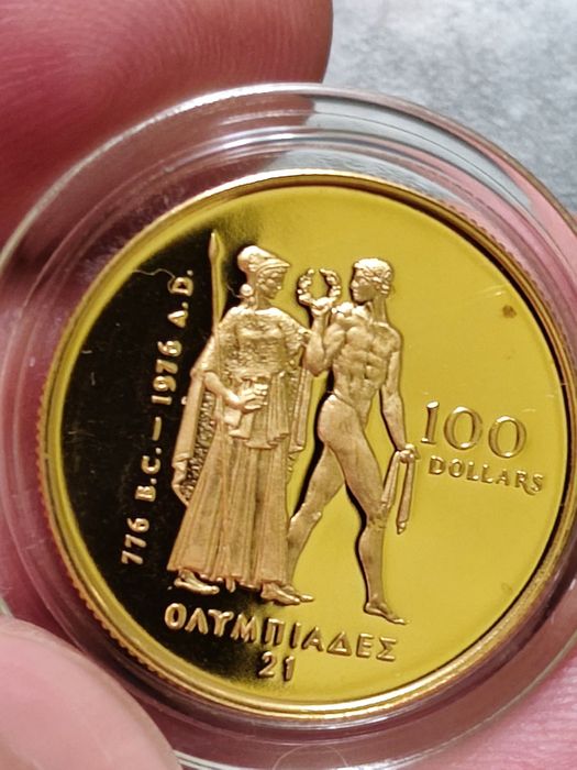 100 канадски долара Елизабет II