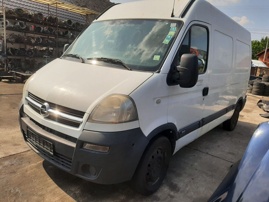 Aripa stanga / dreapta Opel Movano / Renault Master an 2003+
