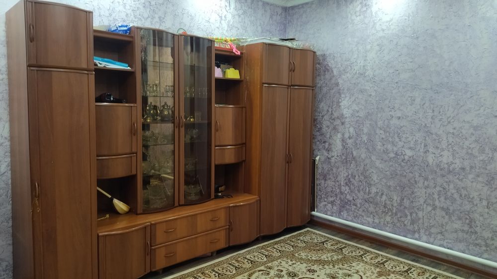 Продам стенку в хорошем состоянии