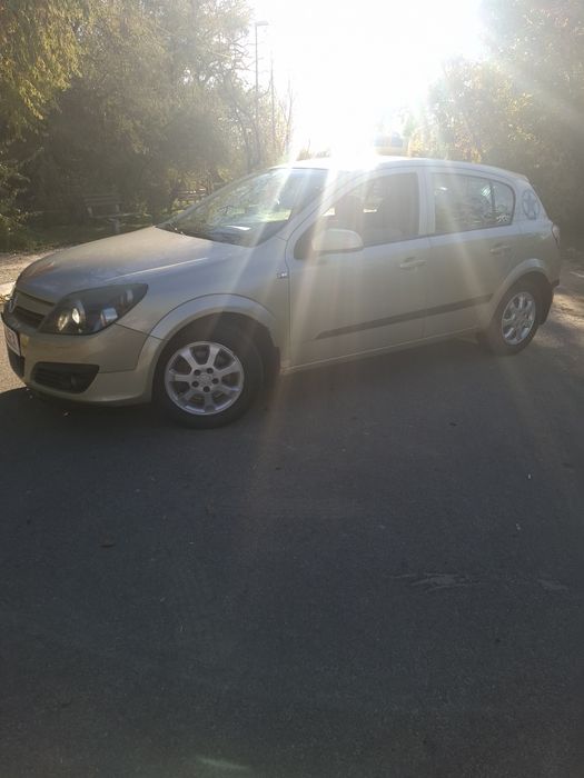 Vând Opel astra h