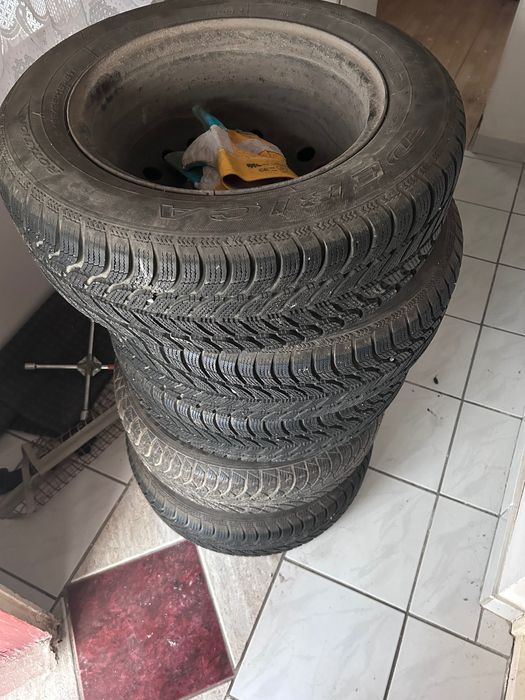 Roti cauciuc iarnă Debica - R15 195/65