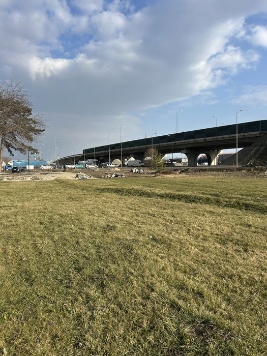 Inchiriez teren in Brasov