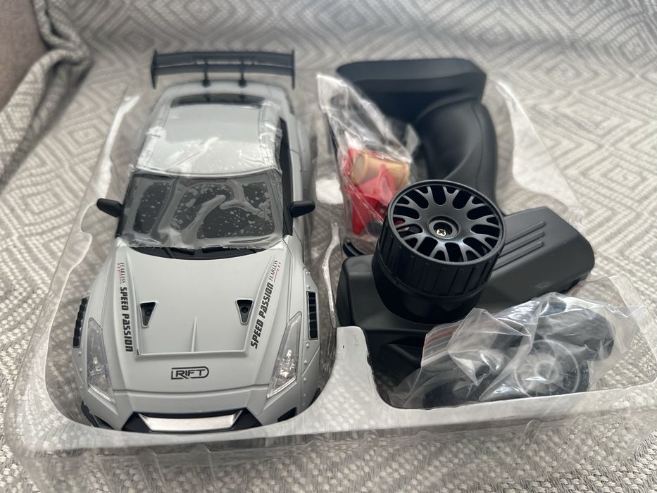 Дрифт машинка Nissan GTR