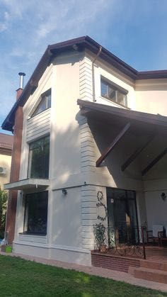 Placări/Zugrăvit Fațade (decorativă)