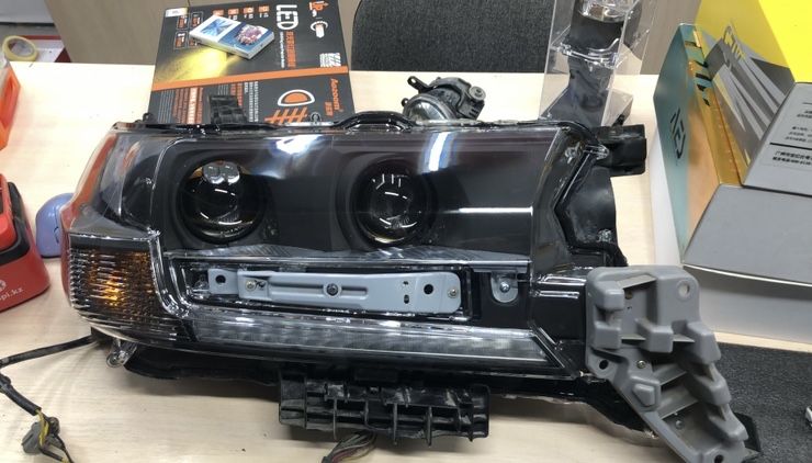 Ремонт Фар Устанака Би лэд