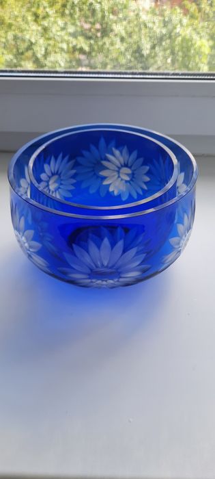 Набор салатников цветное стекло