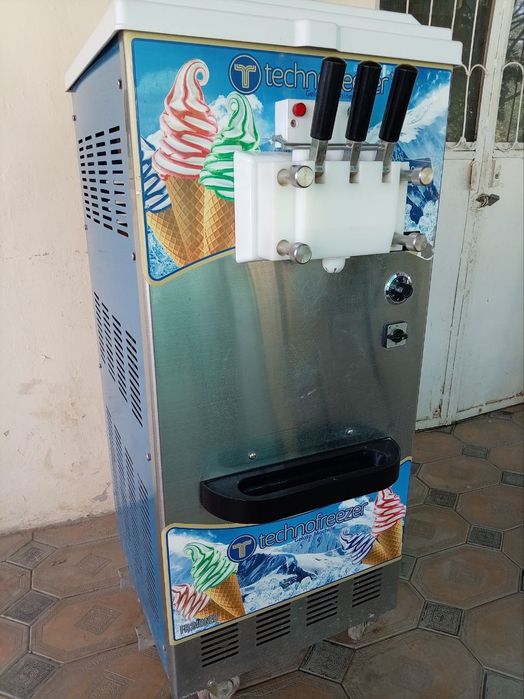 Marojni aparat freezer sotiladi