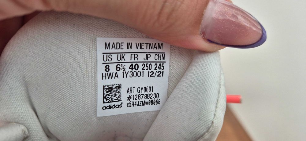 Дамски обувки Adidas alphatorsion 2.0 w